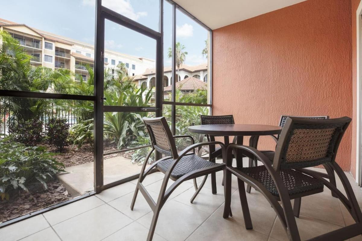 Stunning Condo Near Universal Studios Williamsburg Luaran gambar